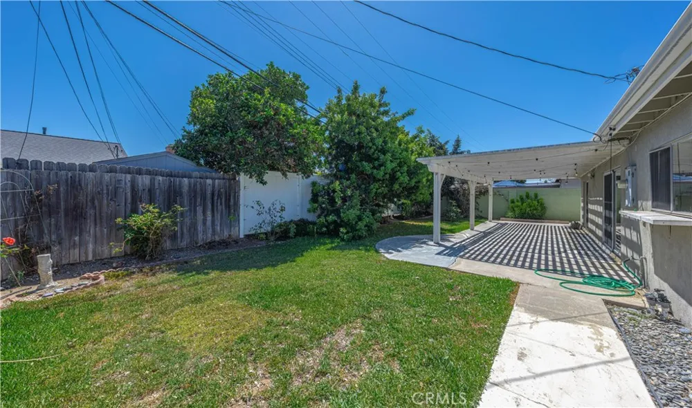3062 Johnson Avenue Costa Mesa, CA 92626