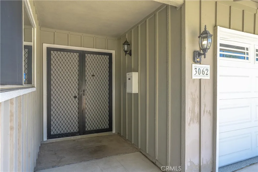 3062 Johnson Avenue Costa Mesa, CA 92626
