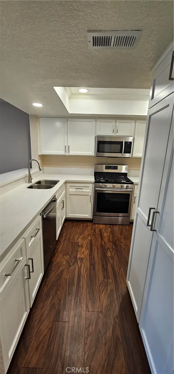 25611 Mont Pointe #6A Lake Forest, CA 92630