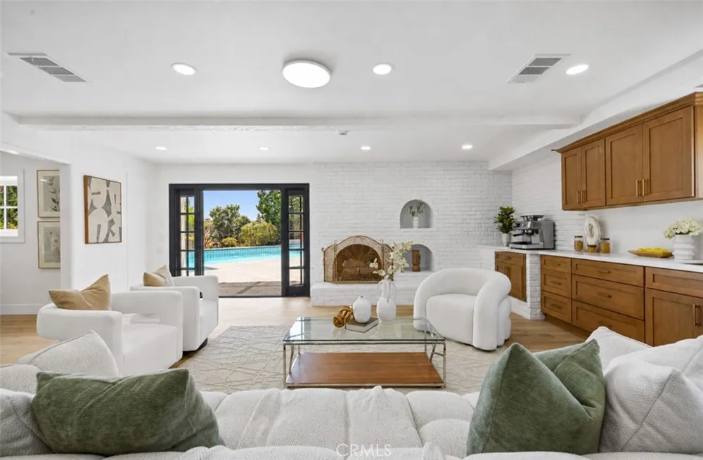 1908 Brentwood Fullerton, CA 92831