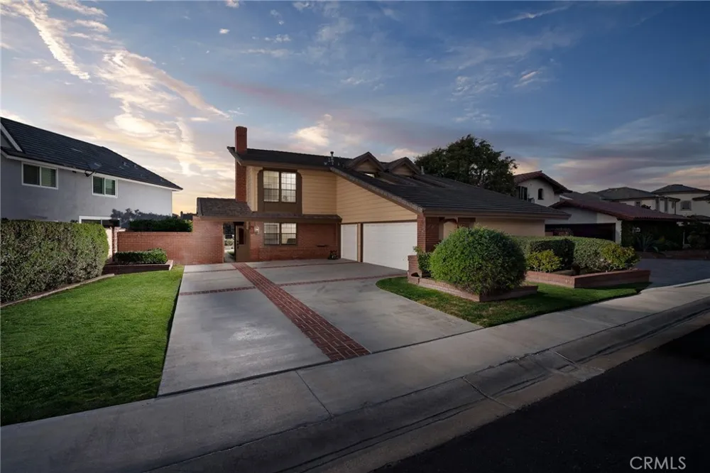 17052 Marina Bay Huntington Beach, CA 92646
