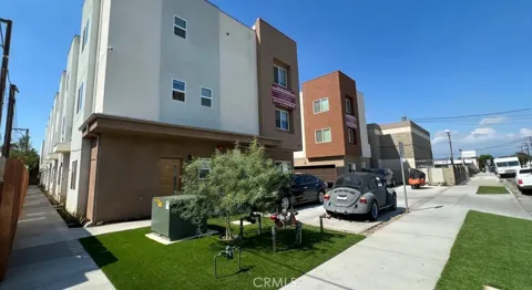 1033 S Montebello Boulevard #D