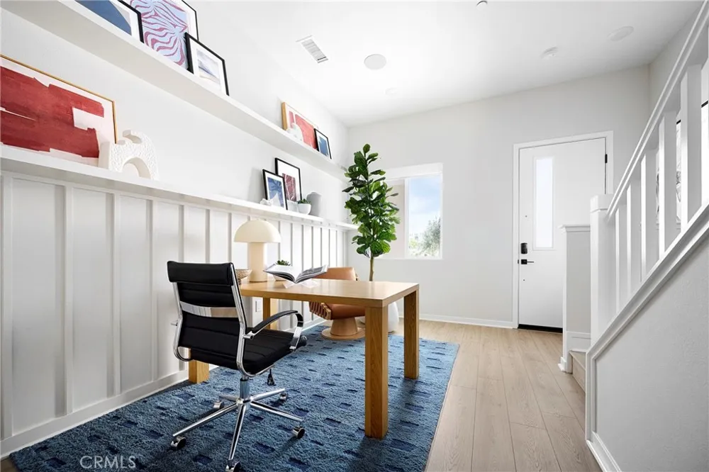 467 Treble Irvine, CA 92618