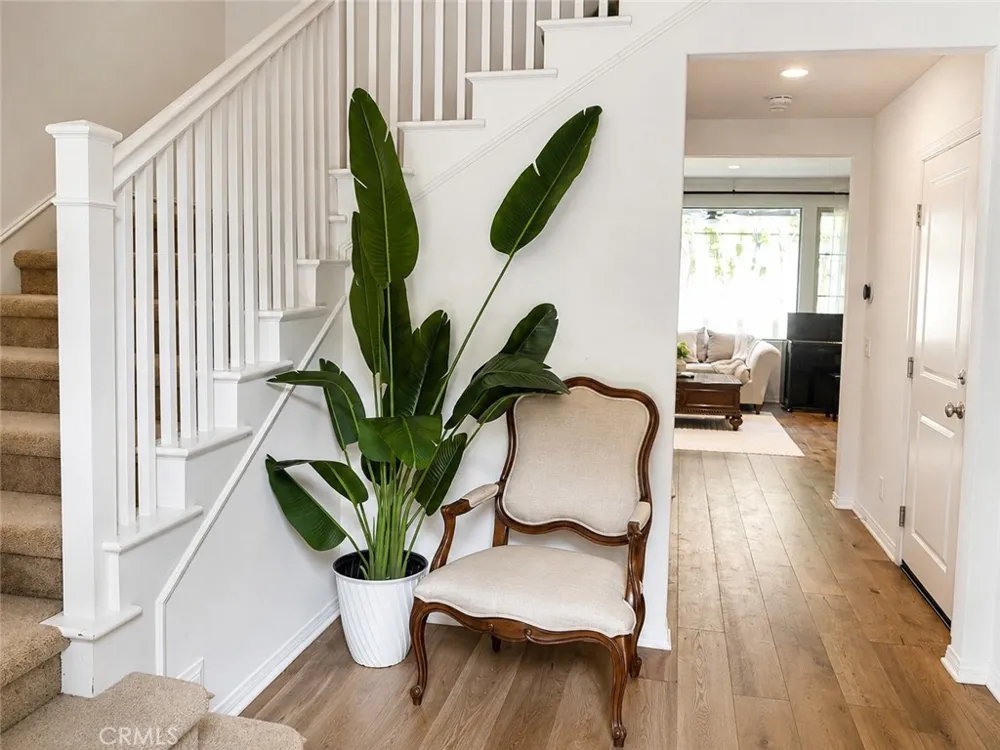 75 Brindisi Irvine, CA 92618