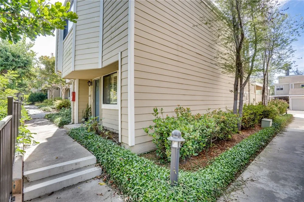 12 Latitude Court Newport Beach, CA 92663
