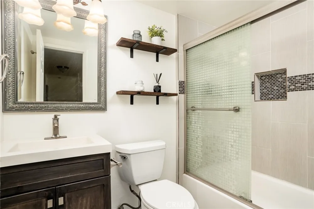 12 Latitude Court Newport Beach, CA 92663