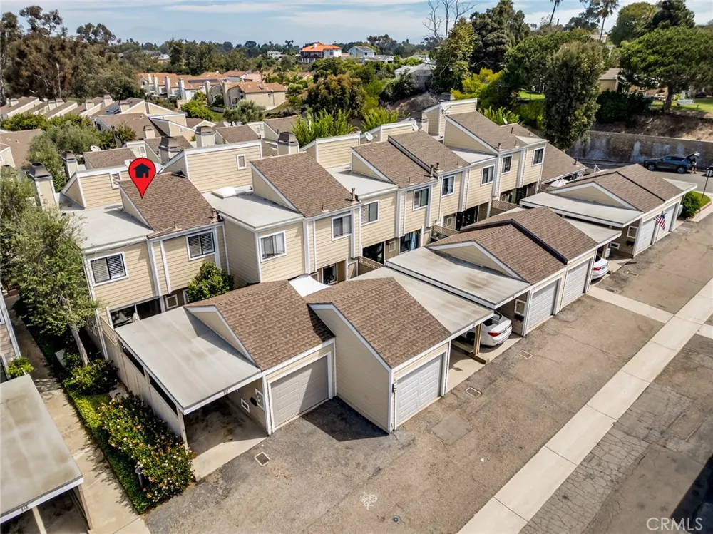 12 Latitude Court Newport Beach, CA 92663