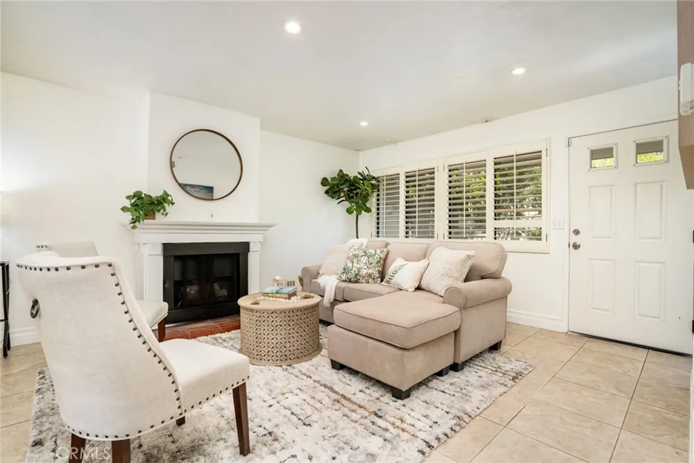 12 Latitude Court Newport Beach, CA 92663