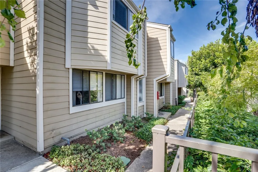 12 Latitude Court Newport Beach, CA 92663