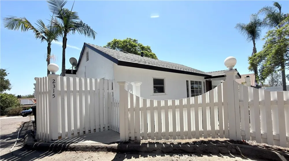 2315 Berry Street Lemon Grove, CA 91945