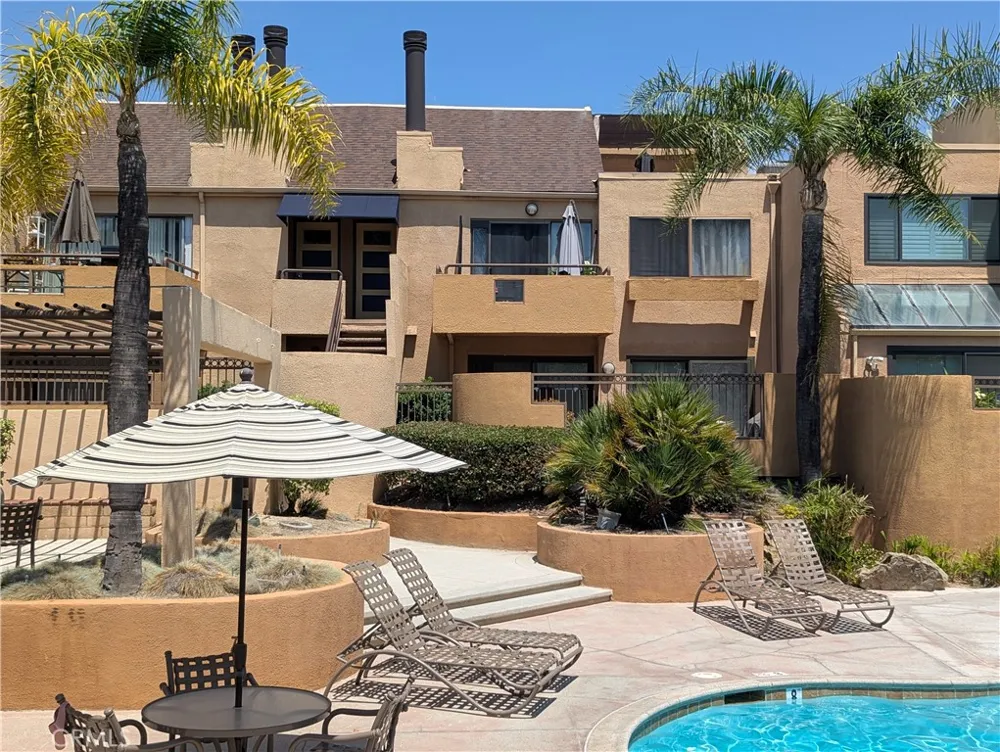 25671 Le Parc #63 Lake Forest, CA 92630