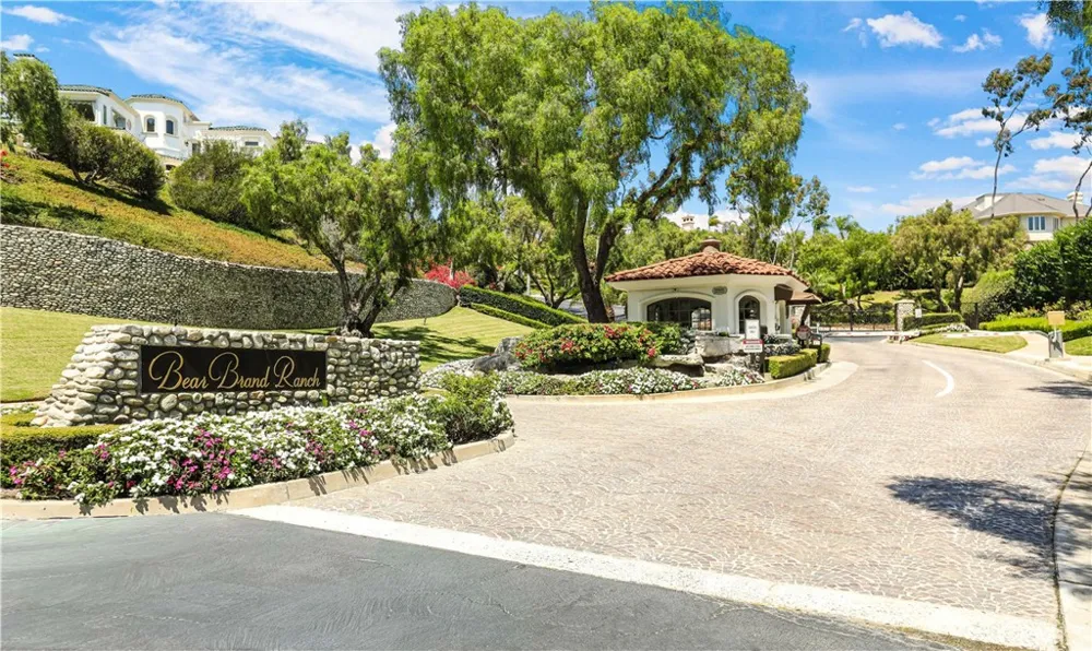 6 Riverstone Laguna Niguel, CA 92677