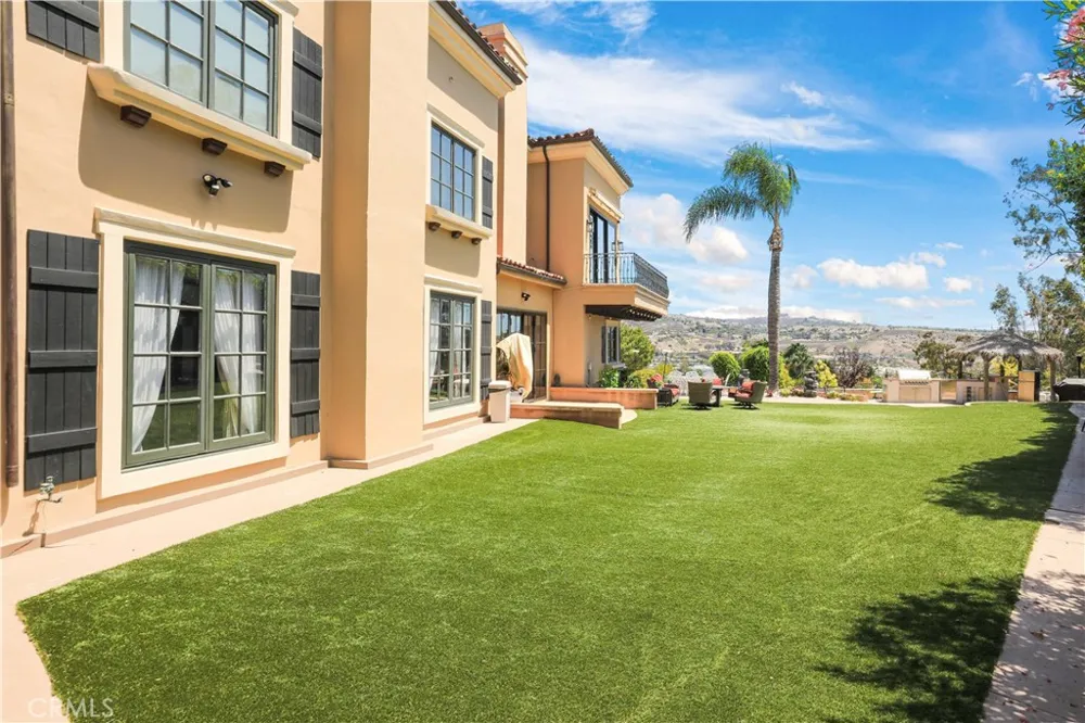 6 Riverstone Laguna Niguel, CA 92677