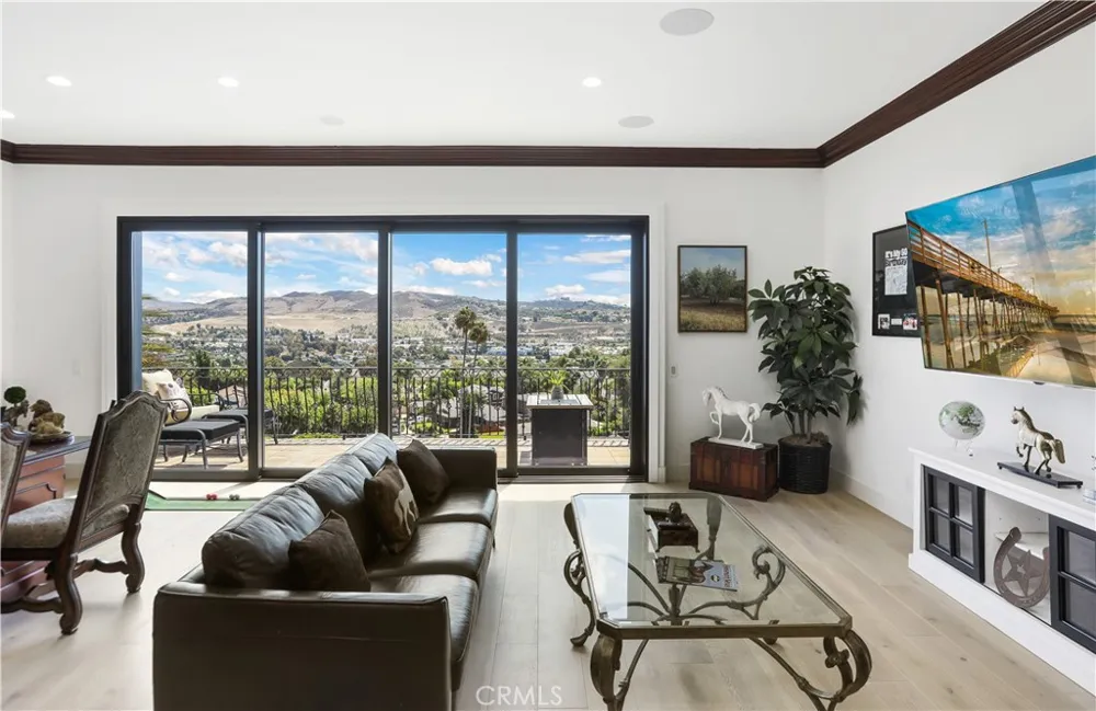 6 Riverstone Laguna Niguel, CA 92677