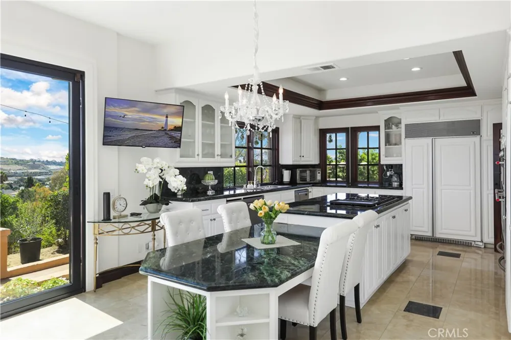 6 Riverstone Laguna Niguel, CA 92677