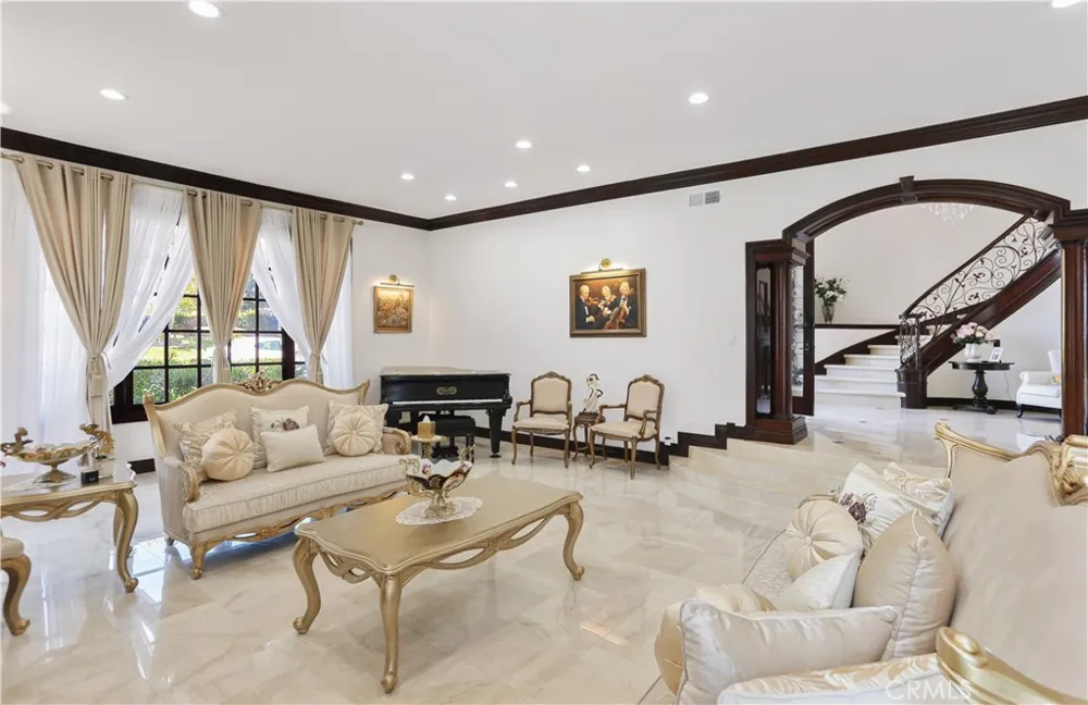 6 Riverstone Laguna Niguel, CA 92677