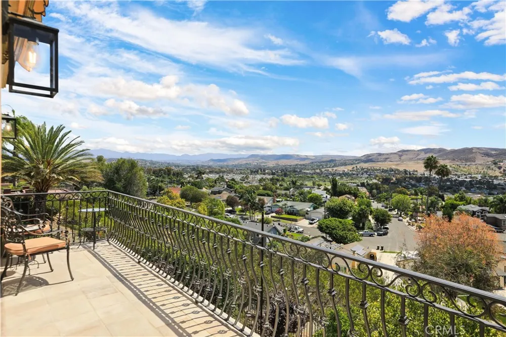 6 Riverstone Laguna Niguel, CA 92677