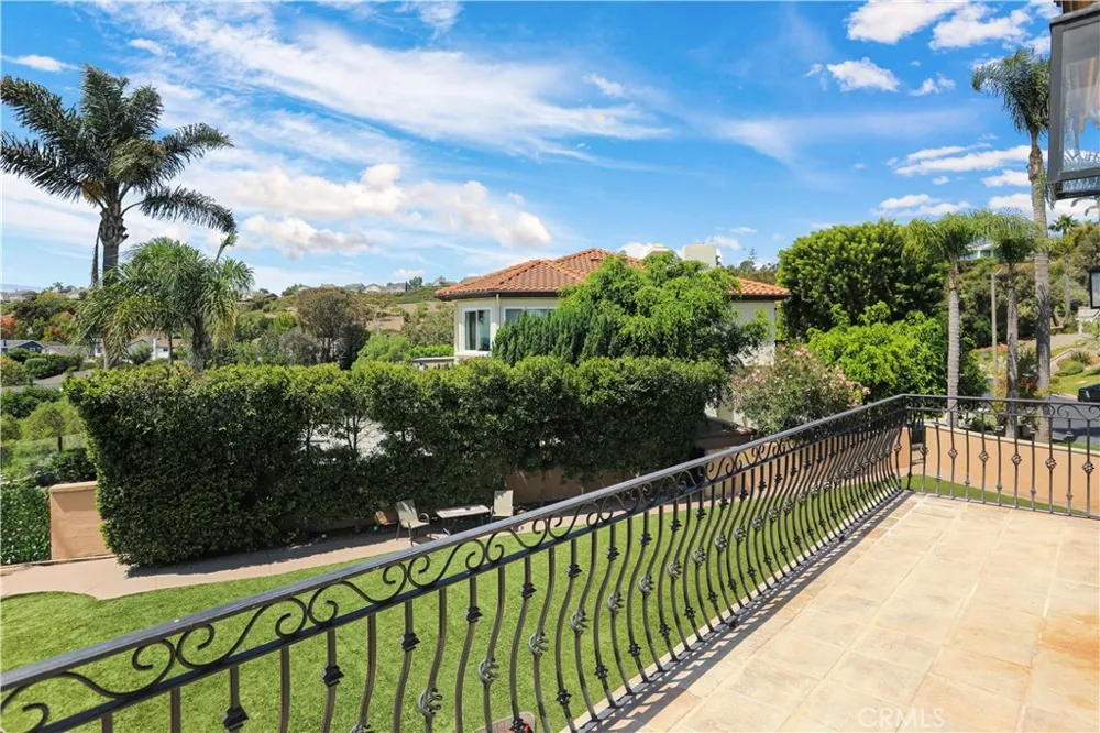 6 Riverstone Laguna Niguel, CA 92677