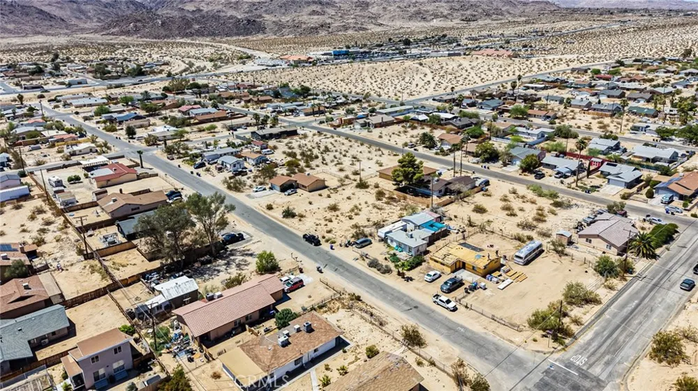 6246 Cahuilla Avenue 29 Palms, CA 92277