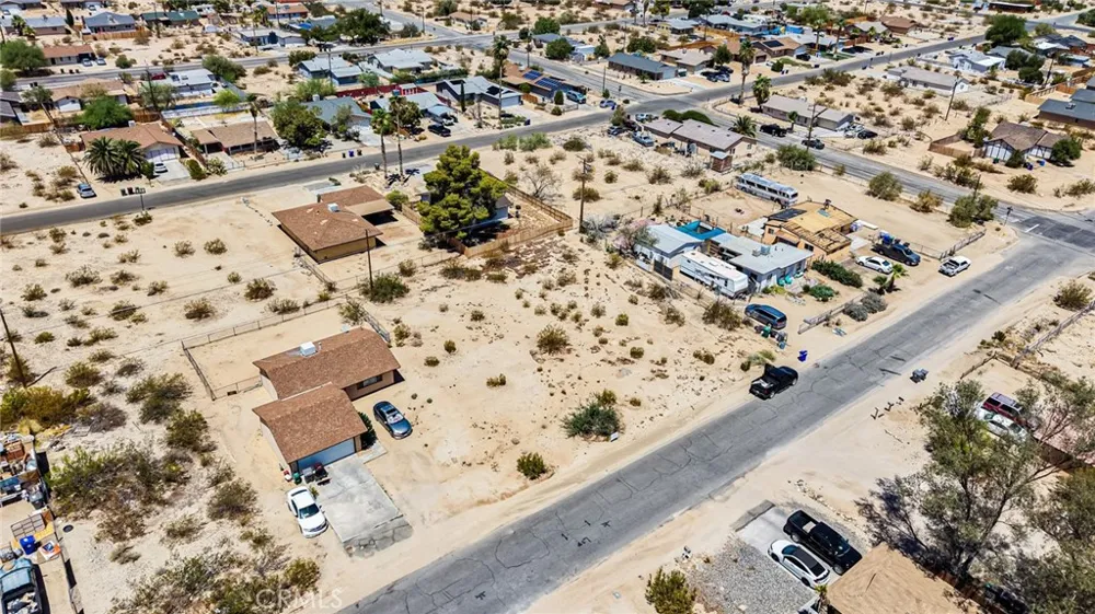 6246 Cahuilla Avenue 29 Palms, CA 92277