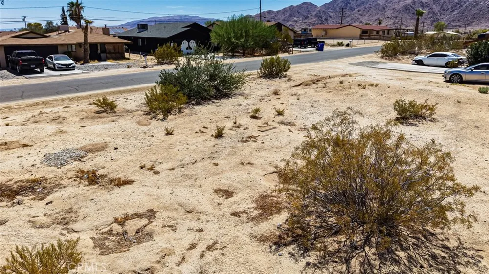 6246 Cahuilla Avenue 29 Palms, CA 92277
