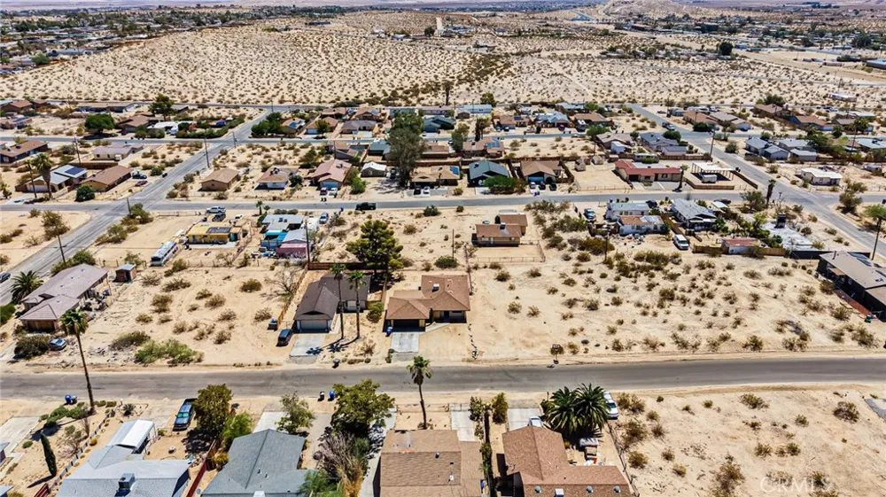 6246 Cahuilla Avenue 29 Palms, CA 92277