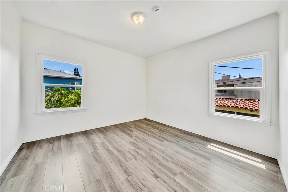 10706 Ohio Los Angeles, CA 90024