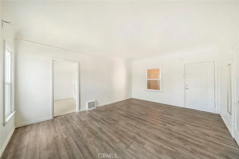 10706 Ohio Los Angeles, CA 90024