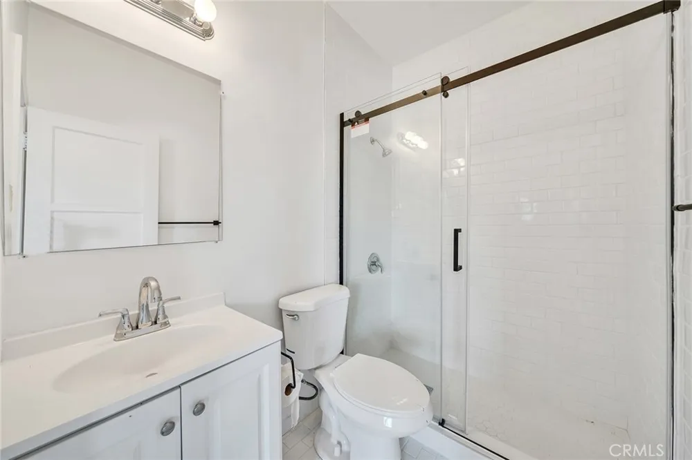10706 Ohio Los Angeles, CA 90024