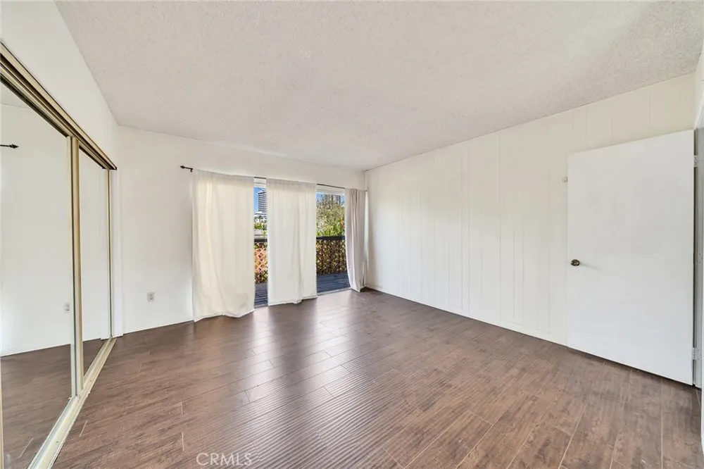 10706 Ohio Los Angeles, CA 90024