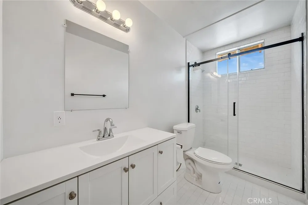 10706 Ohio Los Angeles, CA 90024