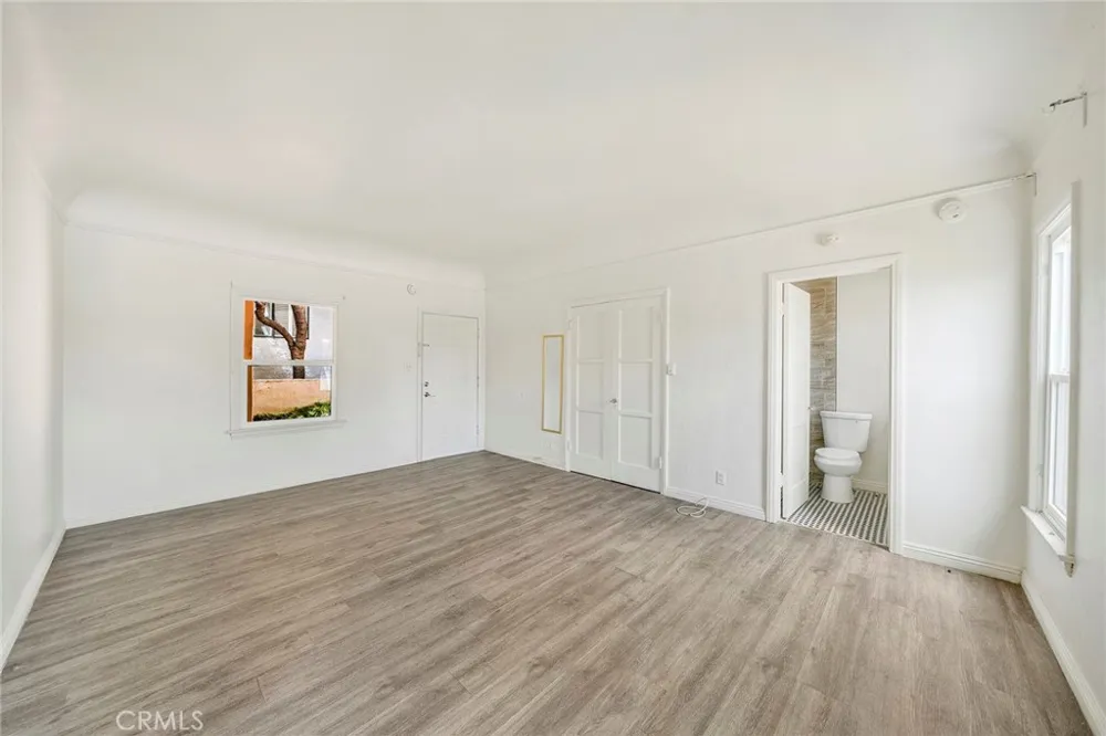 10706 Ohio Los Angeles, CA 90024