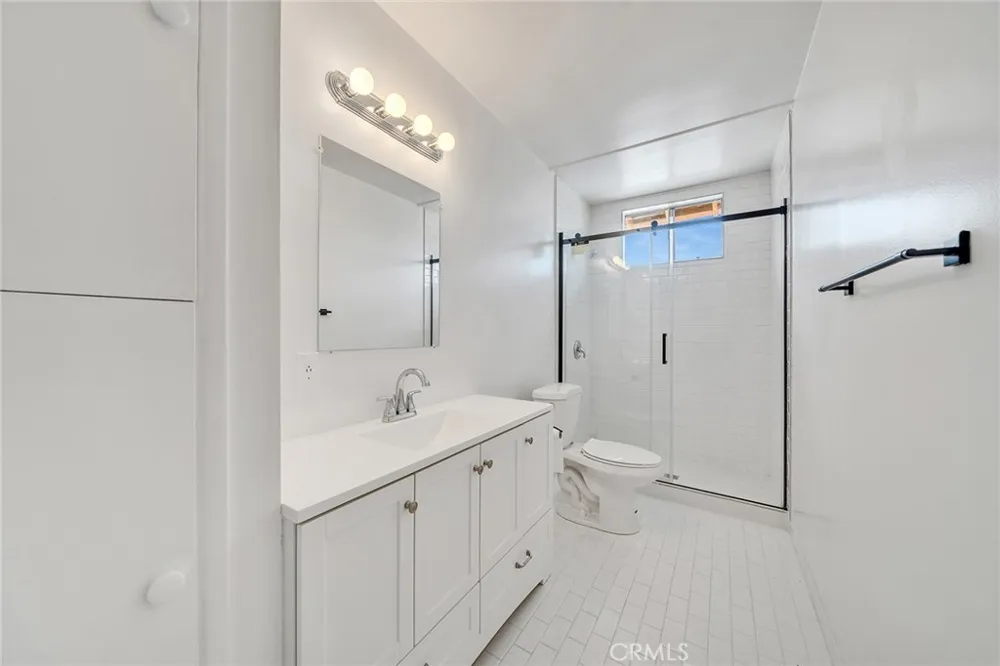 10706 Ohio Los Angeles, CA 90024