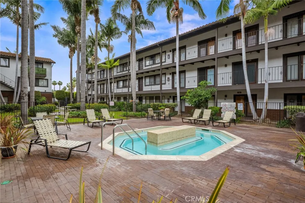 17200 NEWHOPE #31 Fountain Valley, CA 92708