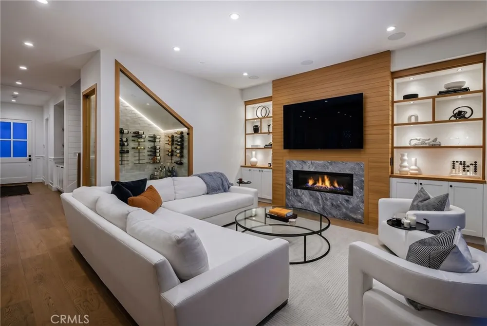4158 Farmdale Studio City, CA 91604