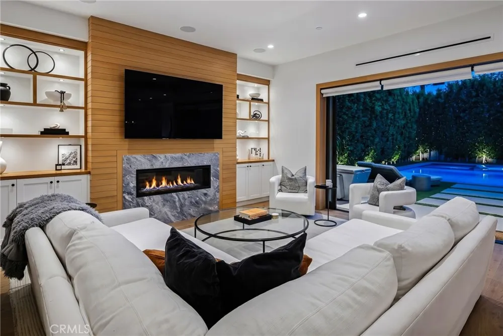 4158 Farmdale Studio City, CA 91604