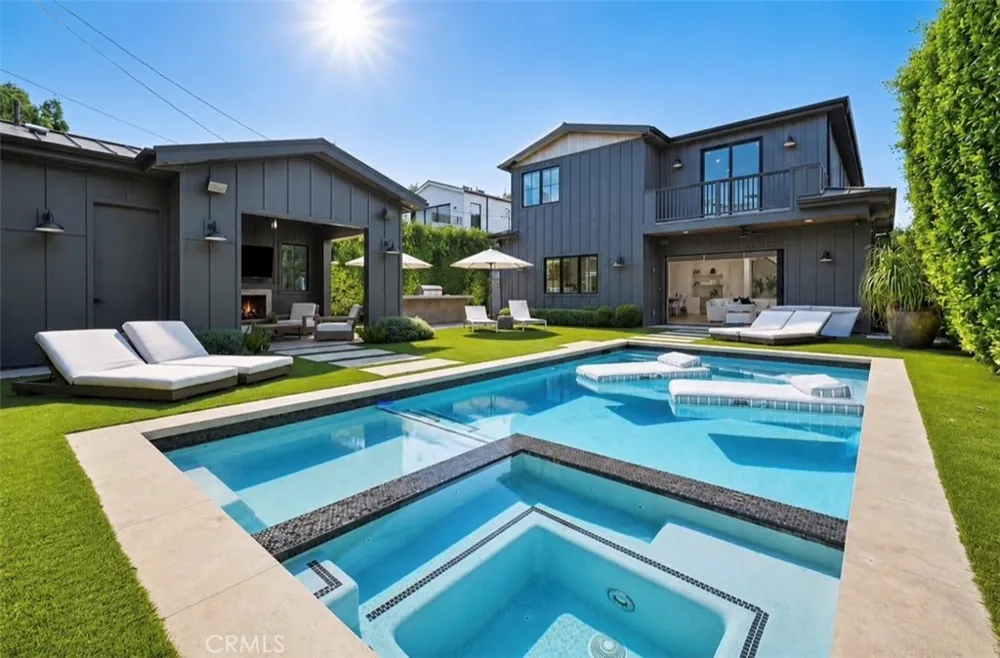 4158 Farmdale Studio City, CA 91604