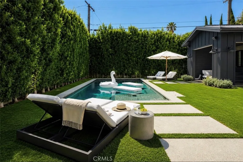 4158 Farmdale Studio City, CA 91604