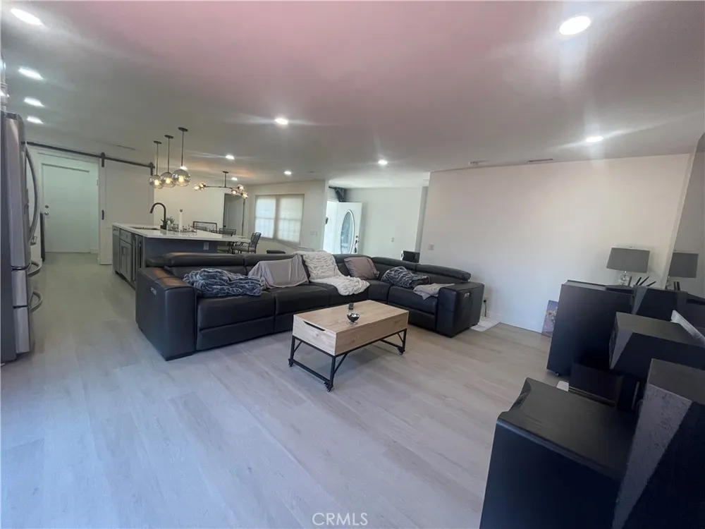 9441 El Blanco Fountain Valley, CA 92708
