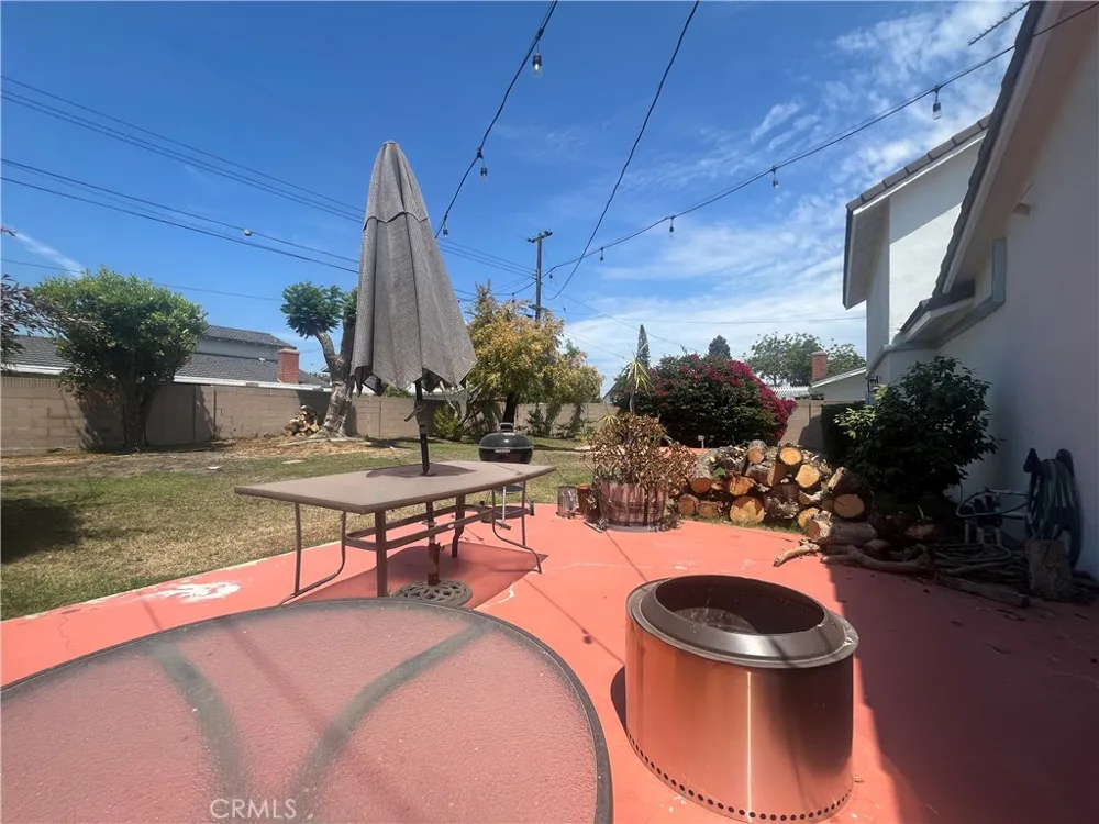9441 El Blanco Fountain Valley, CA 92708