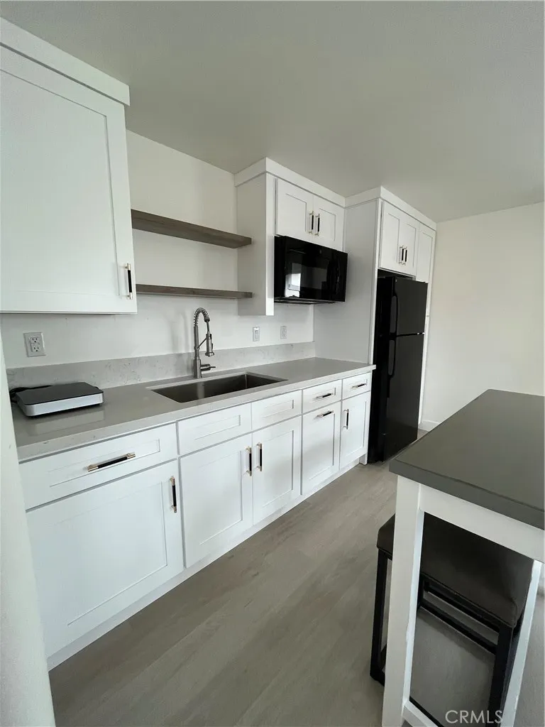 9441 El Blanco Fountain Valley, CA 92708