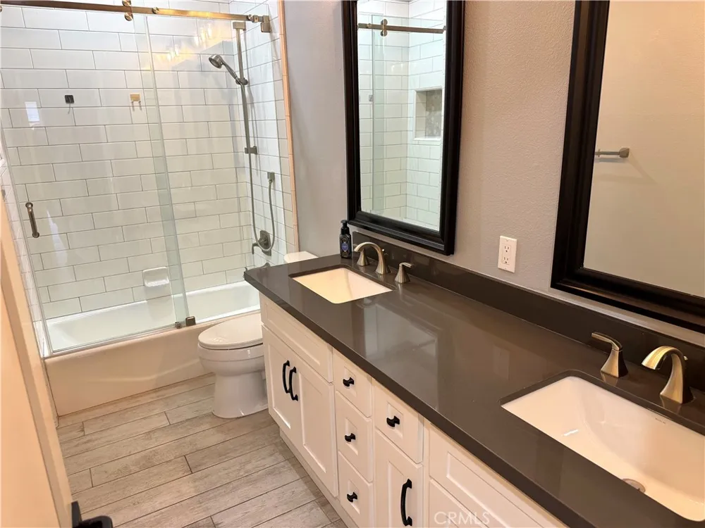 4762 Tiara #102 Huntington Beach, CA 92649
