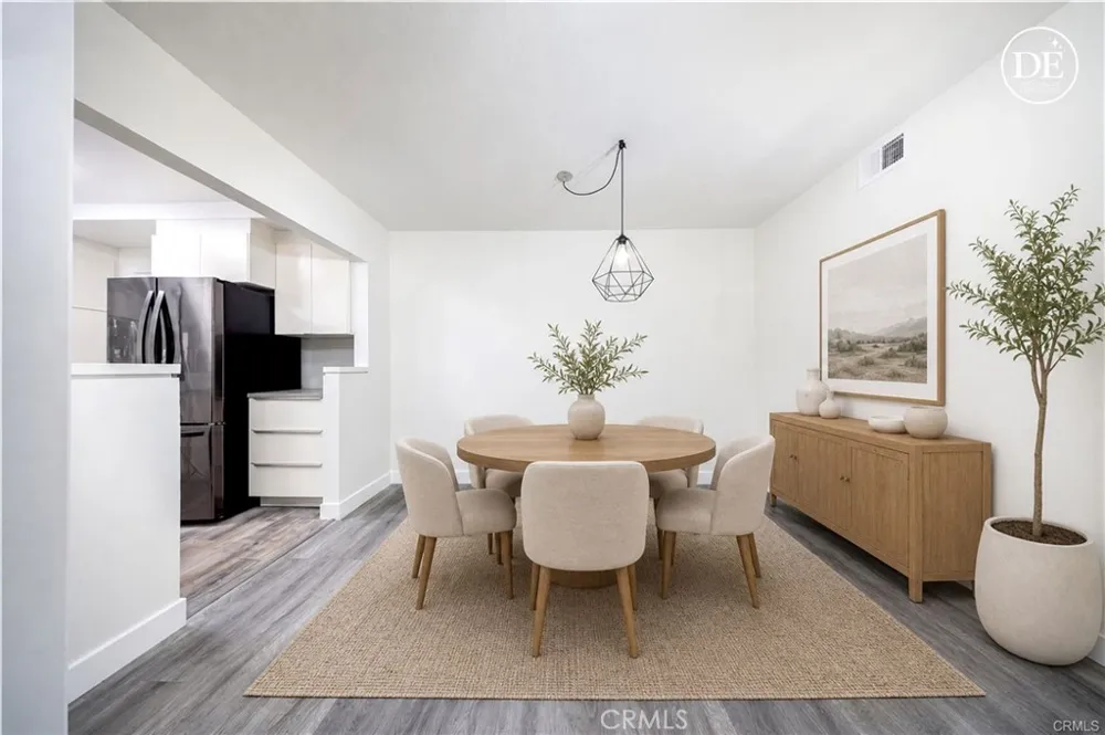 84 Clearbrook #37 Irvine, CA 92614