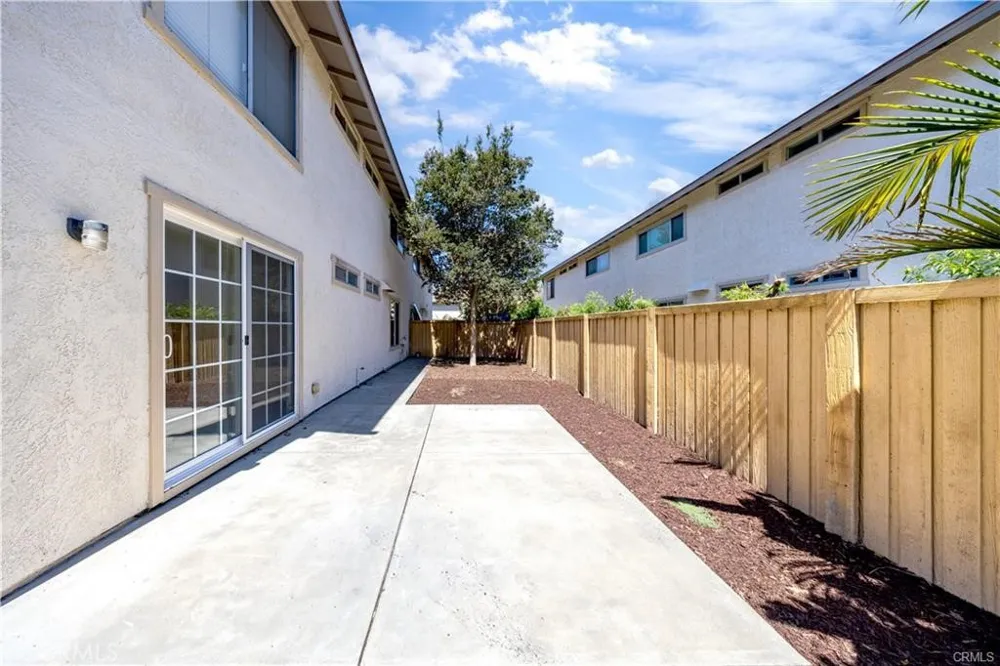 84 Clearbrook #37 Irvine, CA 92614