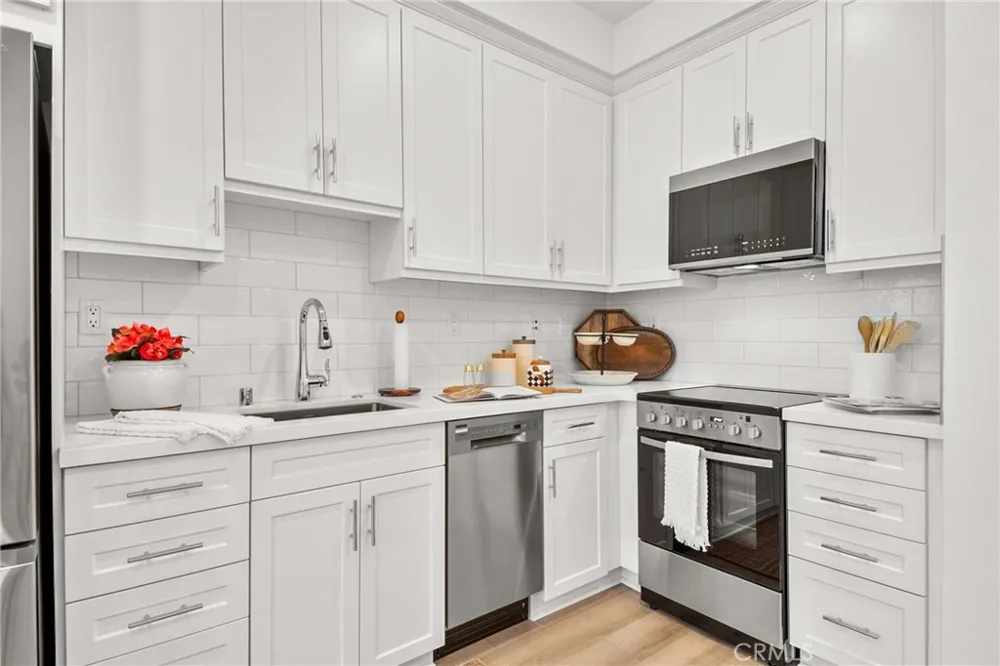 1046 Hazel Drive Rancho Mission Viejo, CA 92694