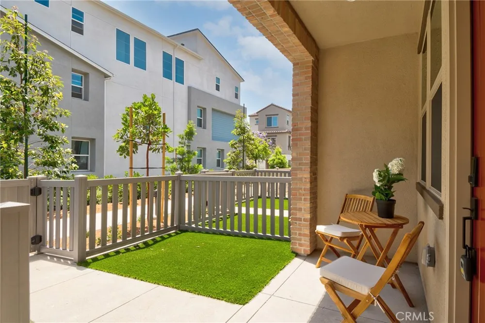 1046 Hazel Drive Rancho Mission Viejo, CA 92694