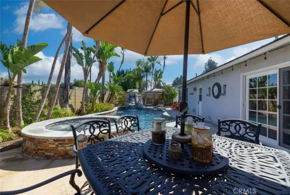 213 Louise Dr Placentia, CA 92870
