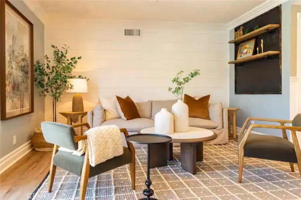 213 Louise Dr Placentia, CA 92870