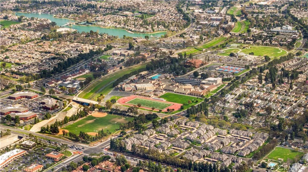 248 Rockefeller Irvine, CA 92612