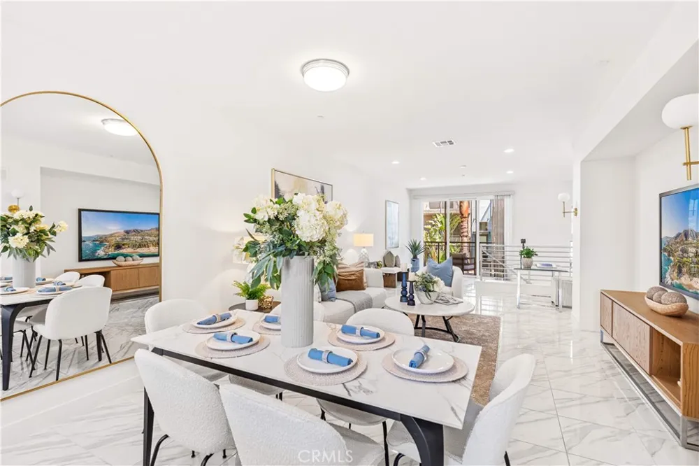248 Rockefeller Irvine, CA 92612